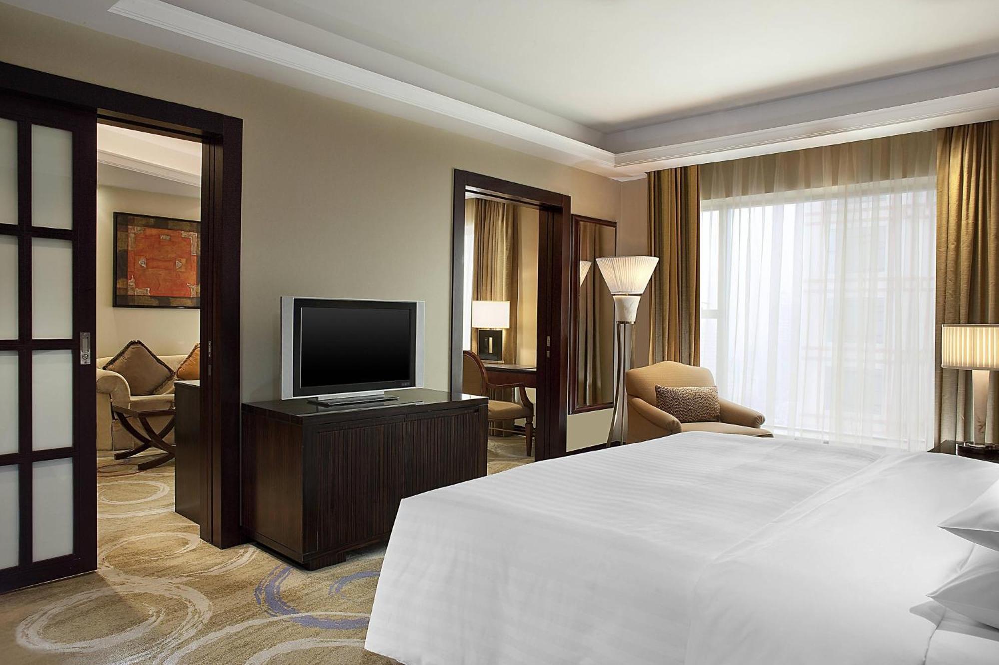 Sheraton Ningbo Hotel - Tianyi Square Eksteriør bilde